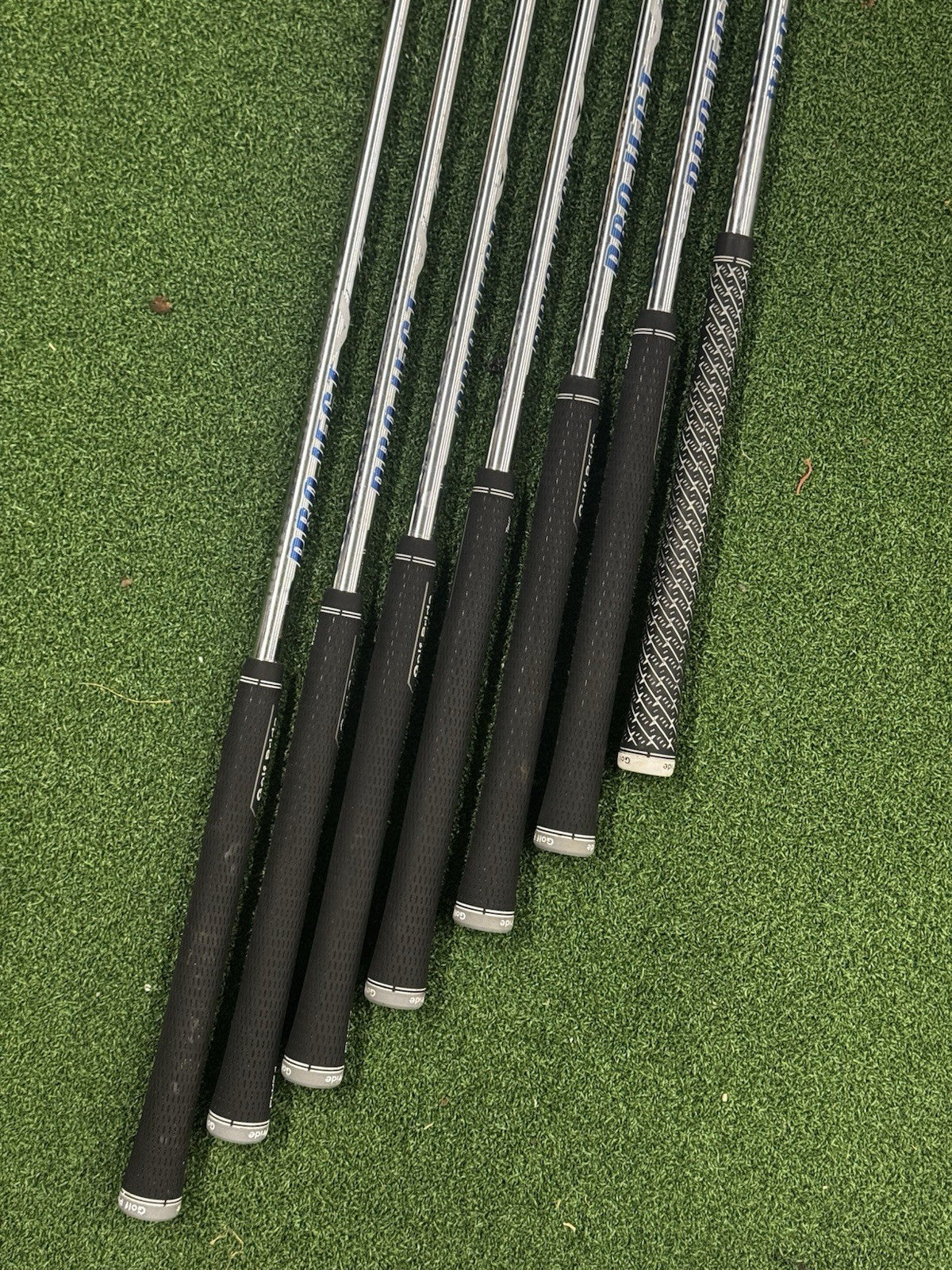 Titleist T100 S 2019 Iron Set 4-PW Regular Flex Project X 5.5 Shafts