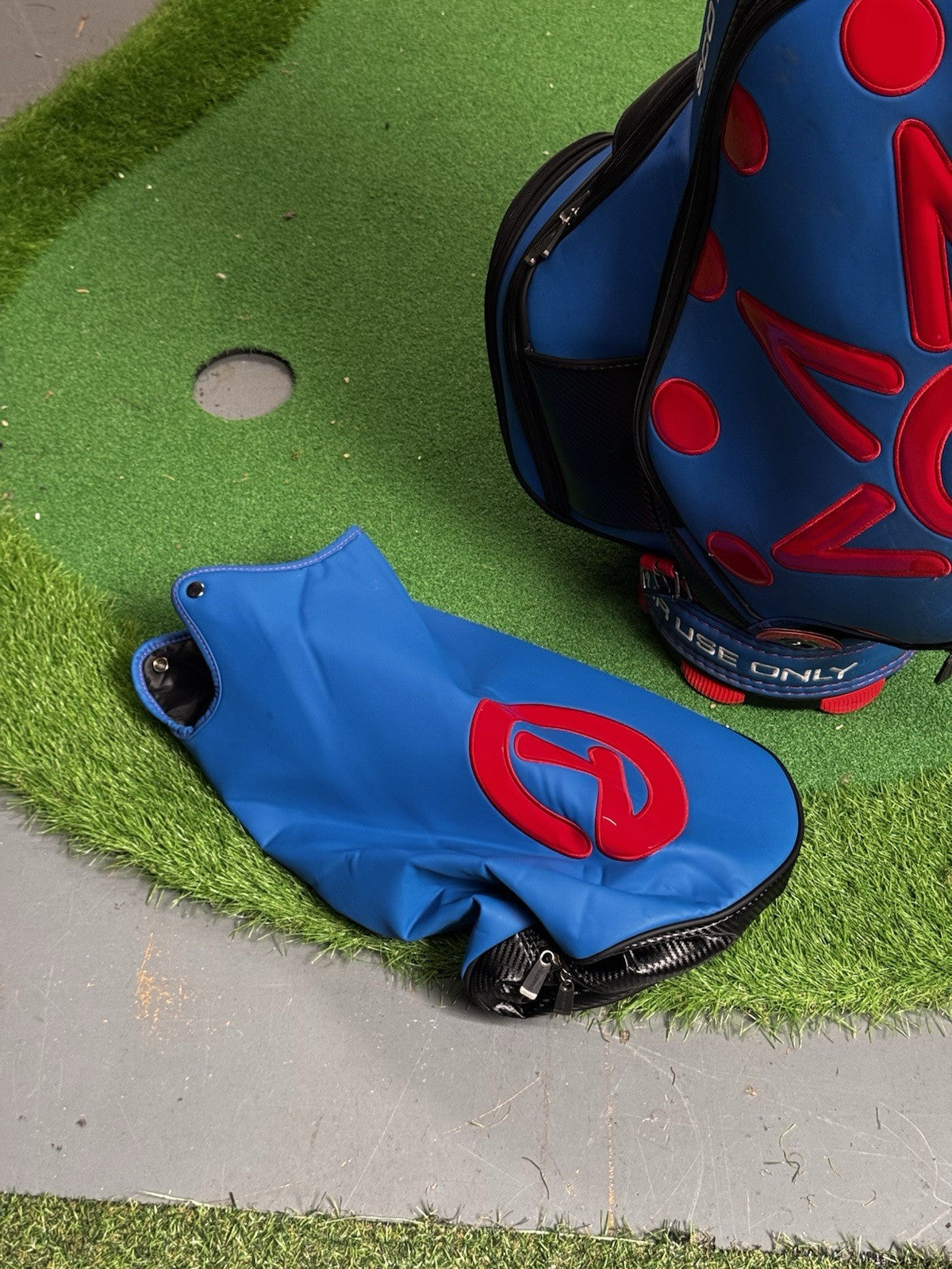 Scotty Cameron Replica Circle T Tour/Cart Bag