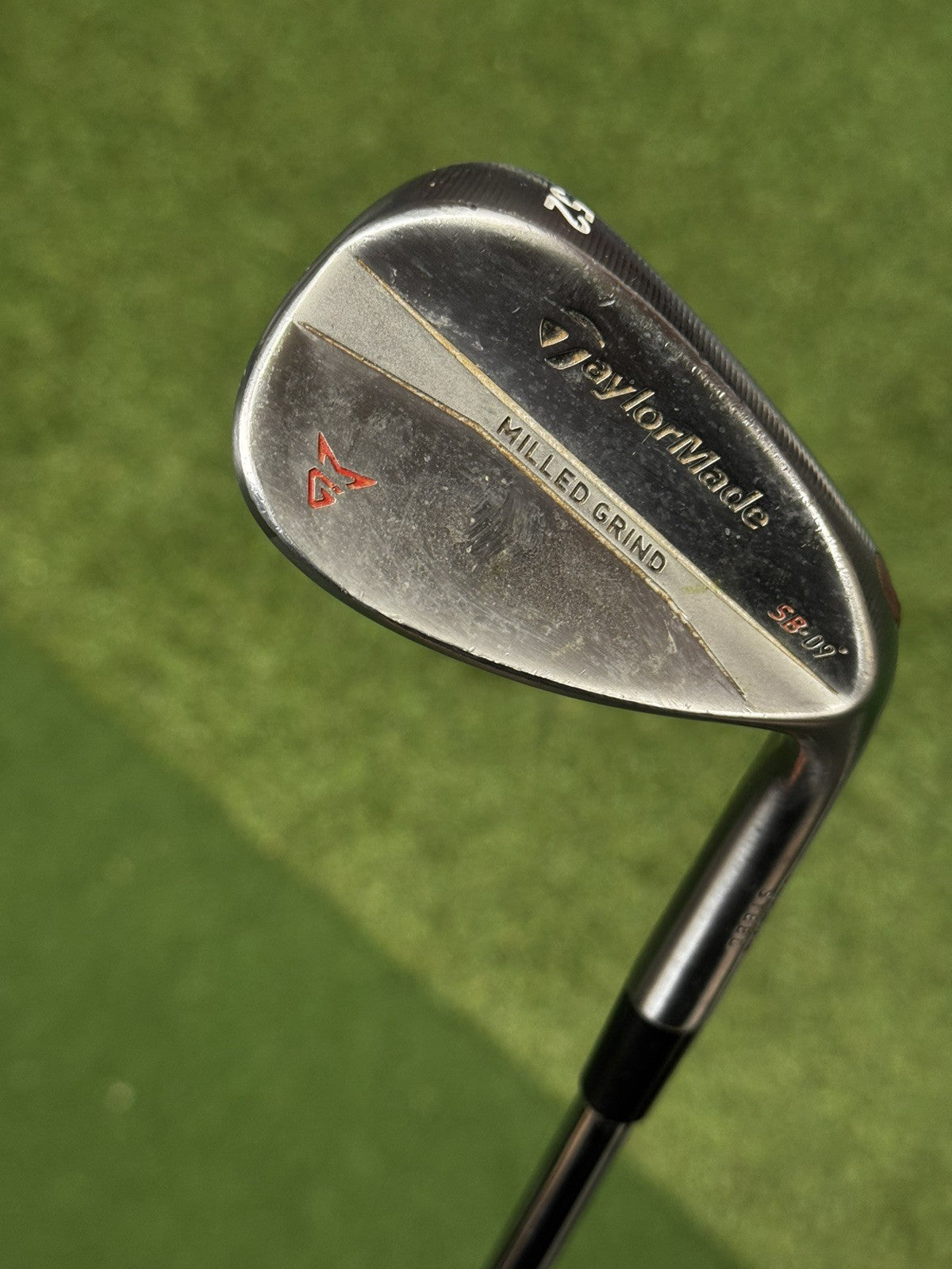TaylorMade Milled Grind SB 52 Degree Gap  Wedge Steel Shaft