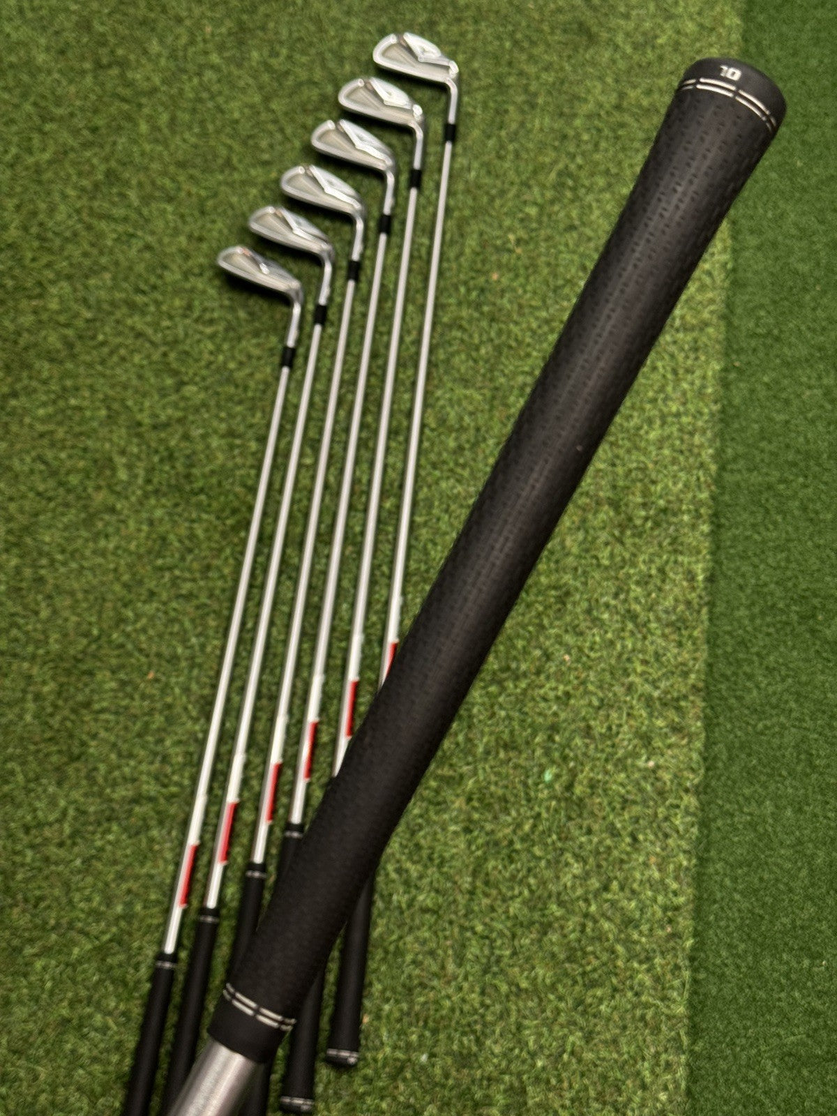 Mizuno MP-H5 Iron Set 4-PW Stiff Flex KBS Shafts