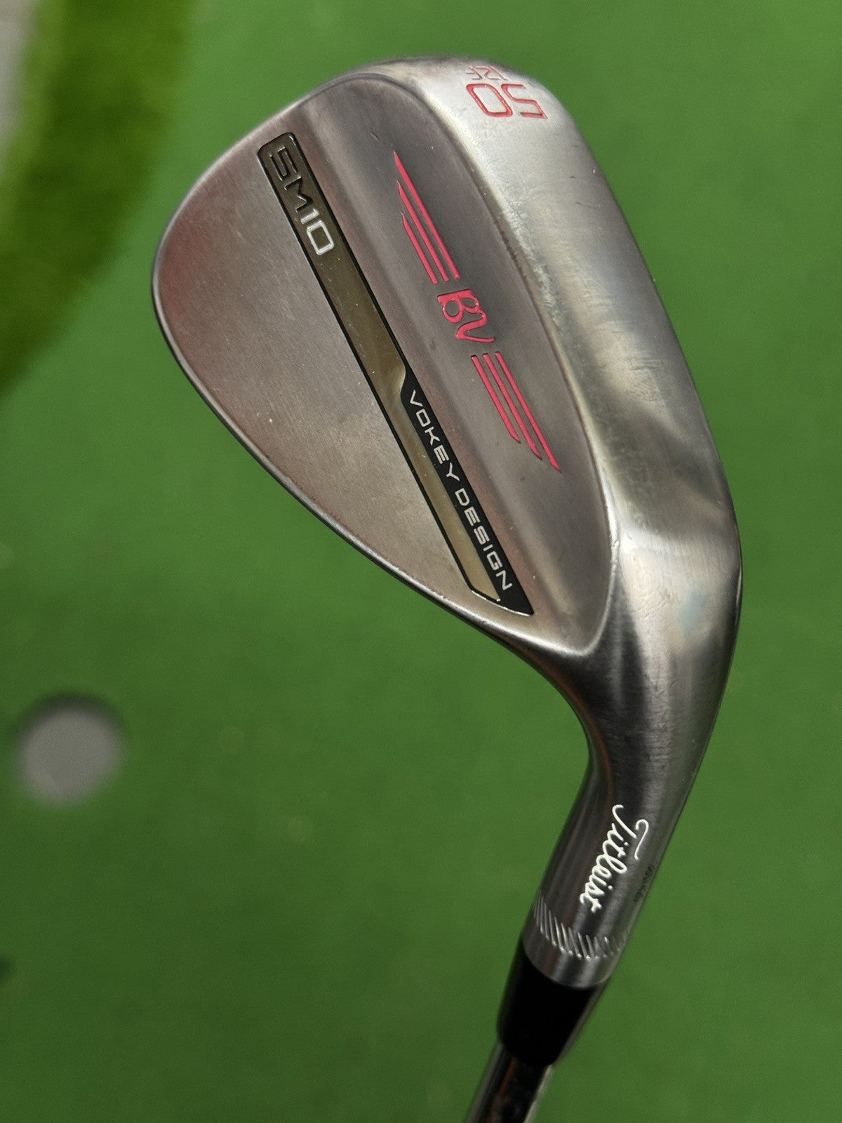 Titleist Vokey SM10 Gap Wedge 50 Degree F Grind Wedge Flex Shaft -0.5 Inch